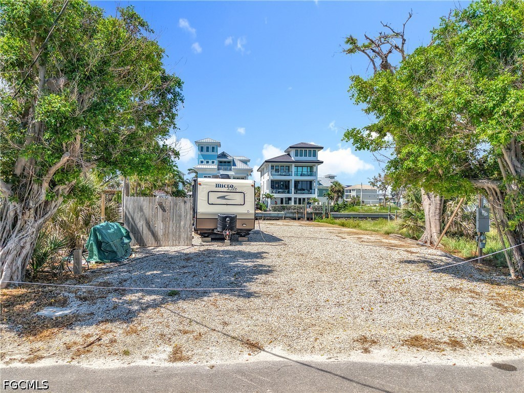 1339 Santos Road Fort Myers Beach FL 33931 2026021030 image18