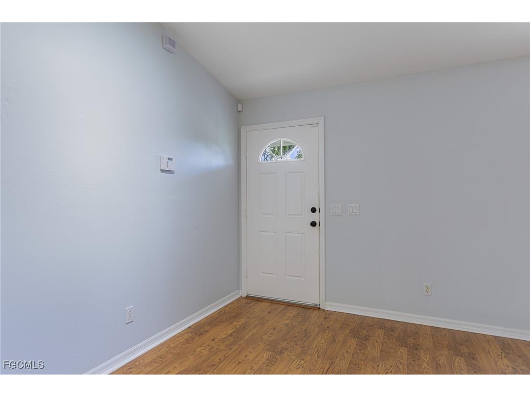 13390 Almond Drive Fort Myers FL 33908 2025008401 image9