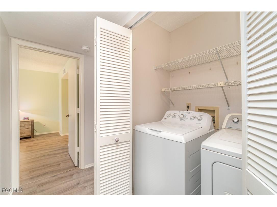 13391 Gateway Drive #113 Fort Myers FL 33919 2025018497 image4