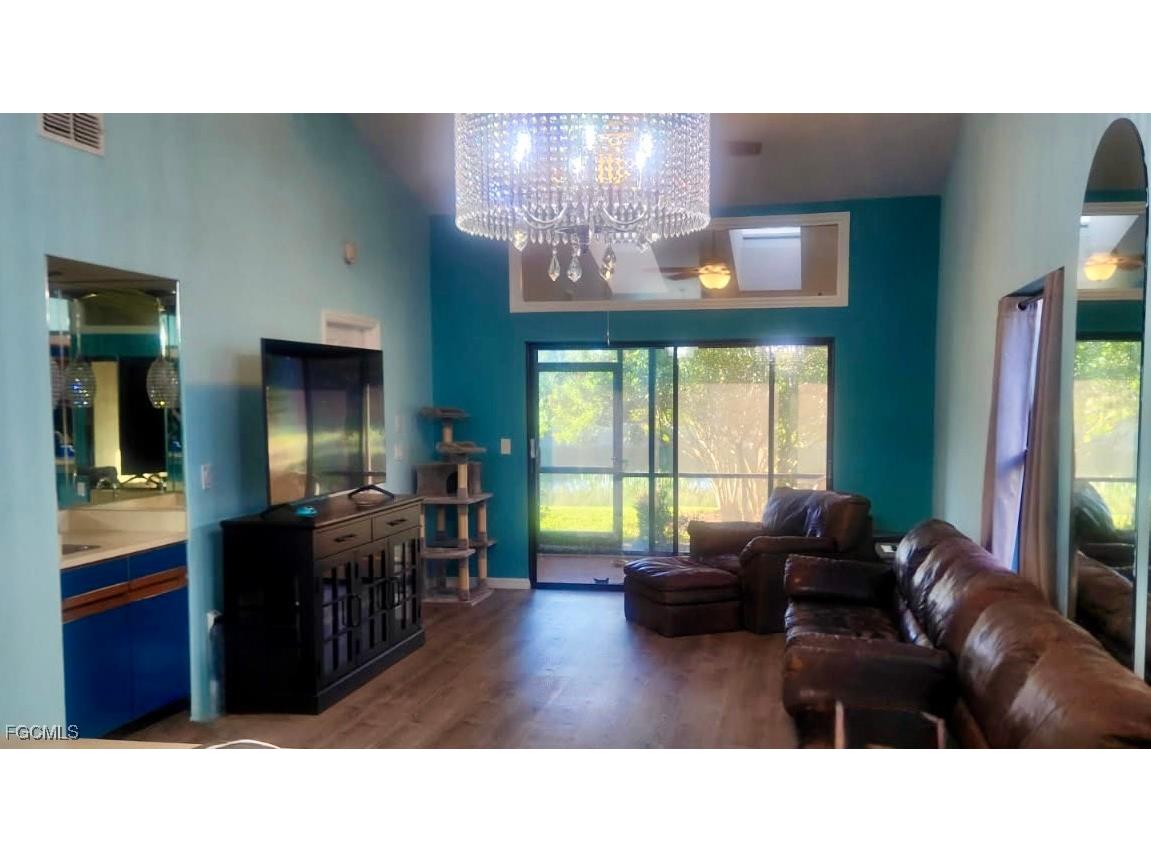 13392 Onion Creek Court Fort Myers FL 33912 2025016370 image4