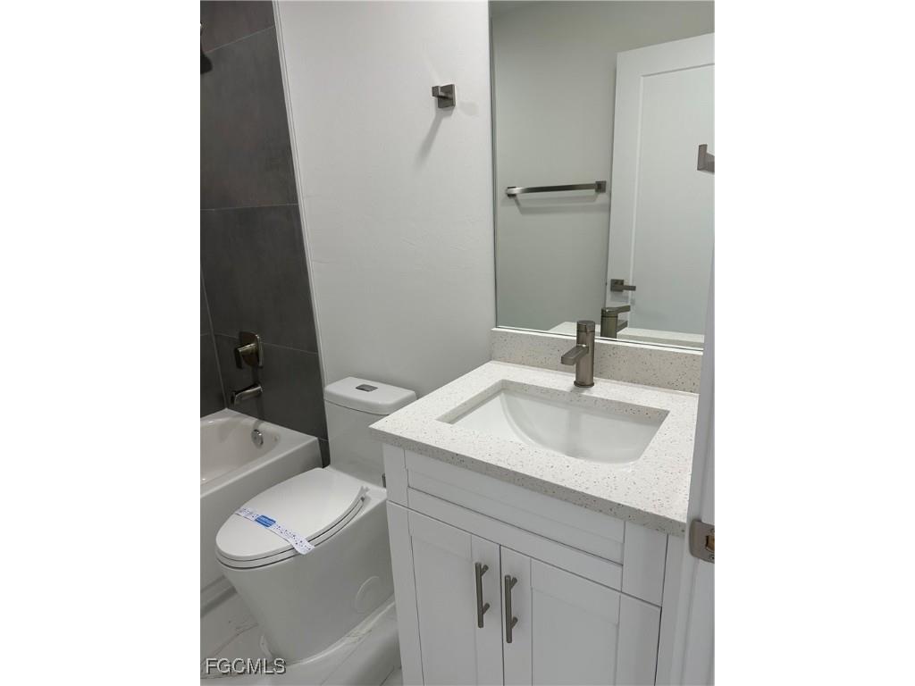 13395 Kaplan Terrace Port Charlotte FL 33981 2025023795 image6