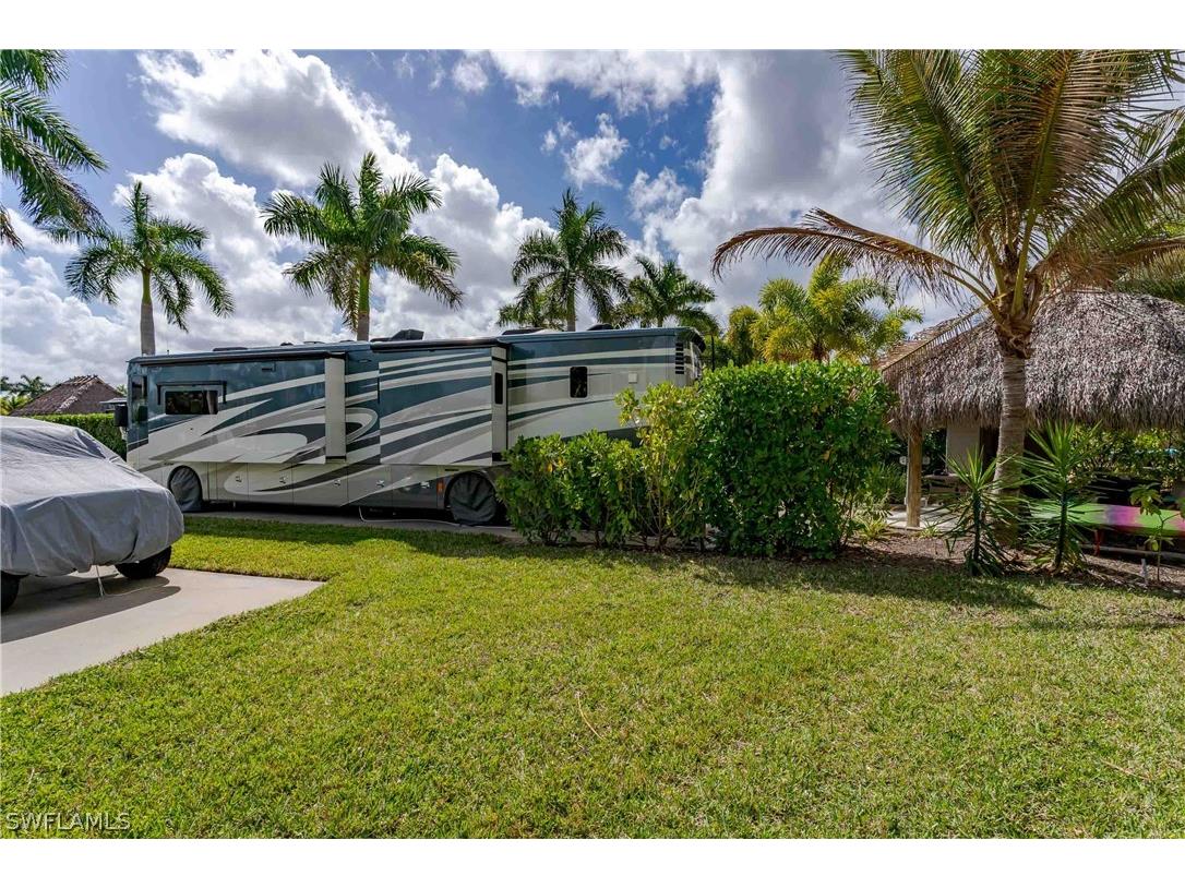 13399 Snook Circle Naples FL 34114 226010323 image11