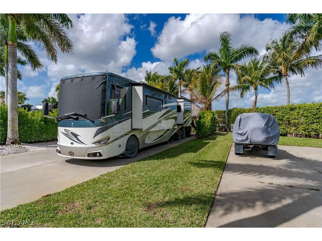 13399 Snook Circle Naples FL 34114 226010323 image7