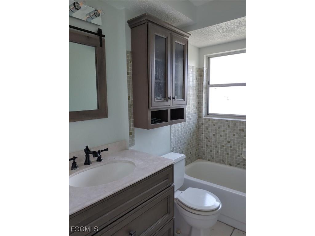 134 Connecticut Avenue Fort Myers FL 33905 2025022855 image10