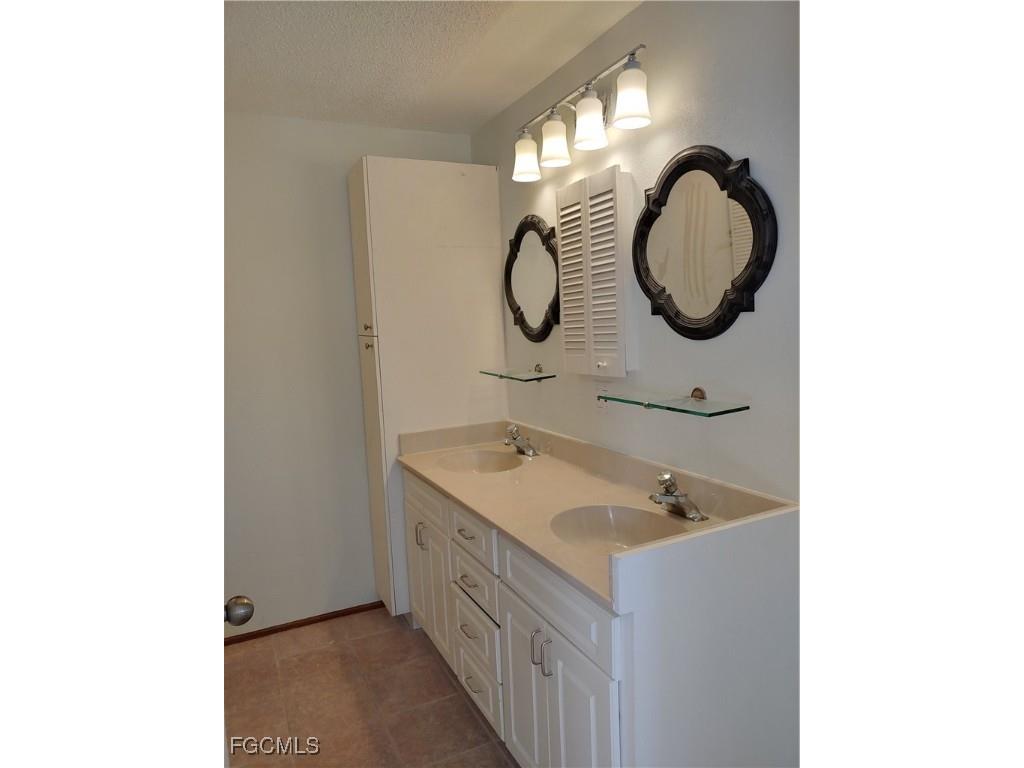 134 Connecticut Avenue Fort Myers FL 33905 2025022855 image14