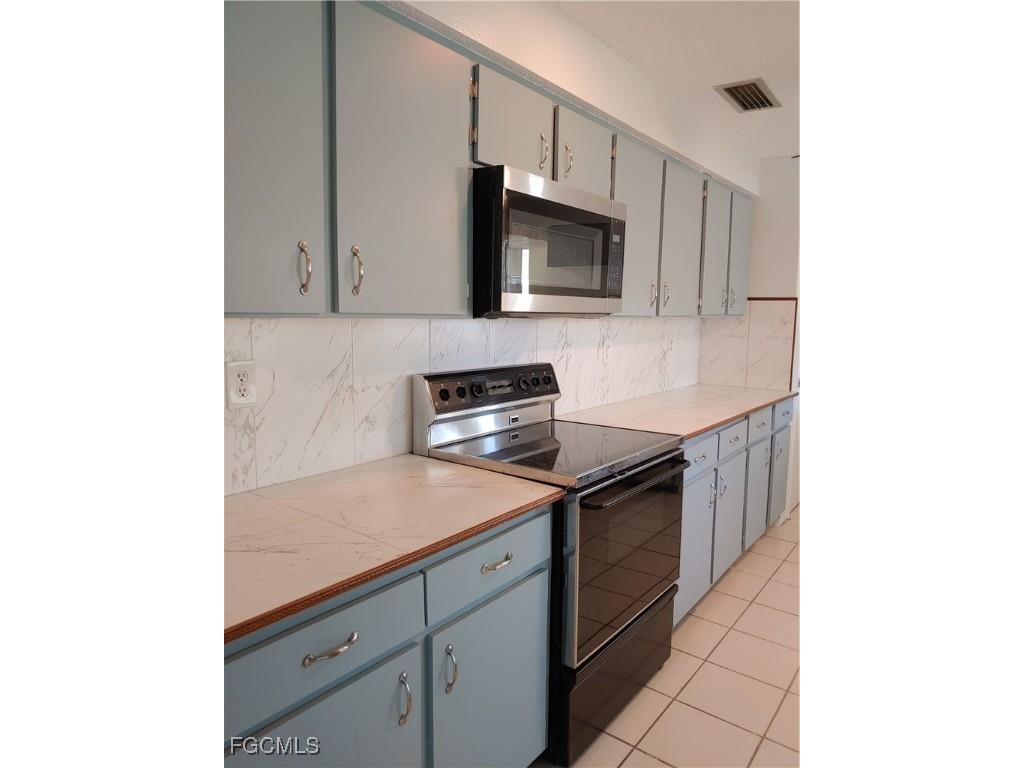 134 Connecticut Avenue Fort Myers FL 33905 2025022855 image5