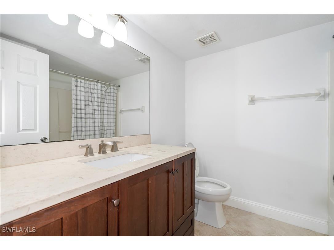 134 Cypress Way E #3 Naples FL 34110 226000660 image10