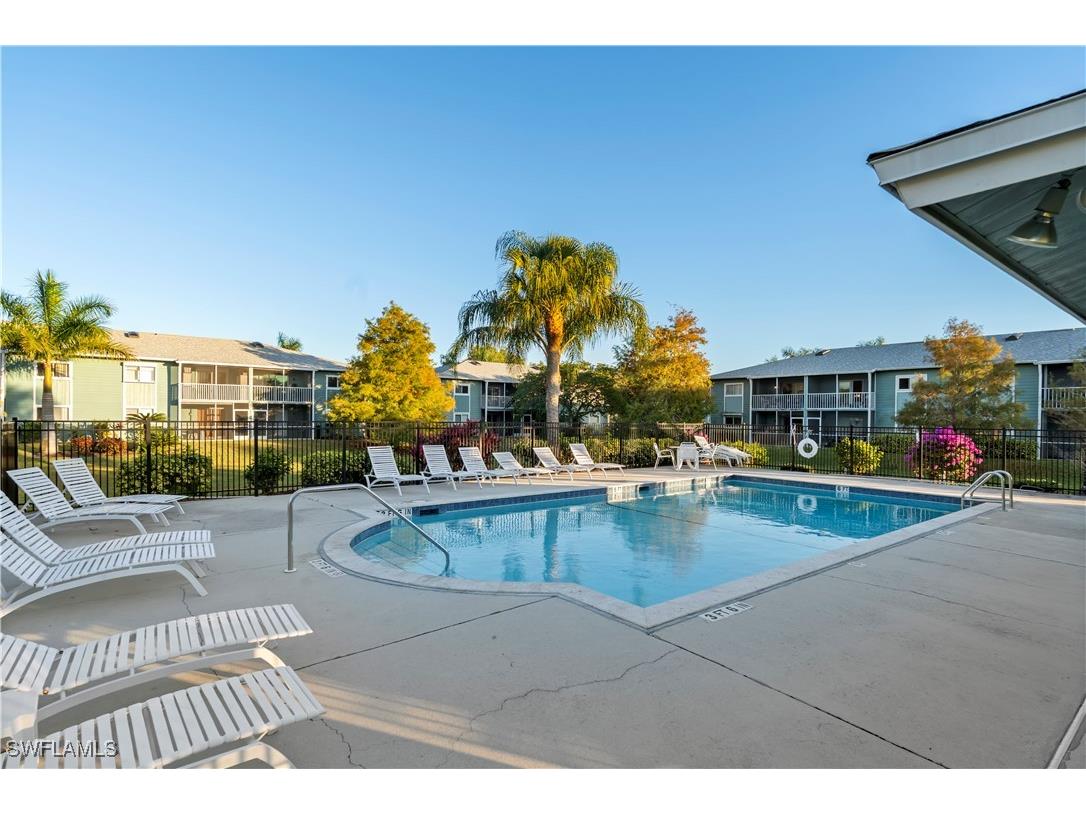 134 Cypress Way E #3 Naples FL 34110 226000660 image14