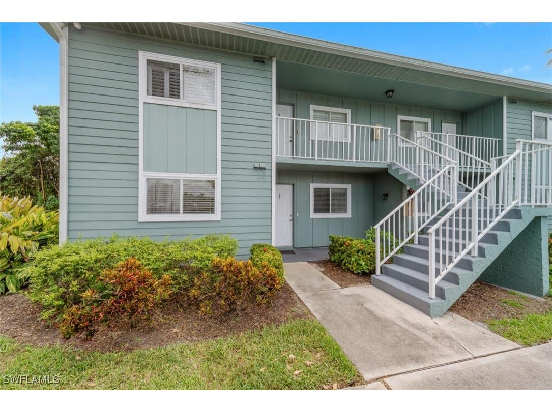 134 Cypress Way E #301 Naples FL 34110 225069655 image1