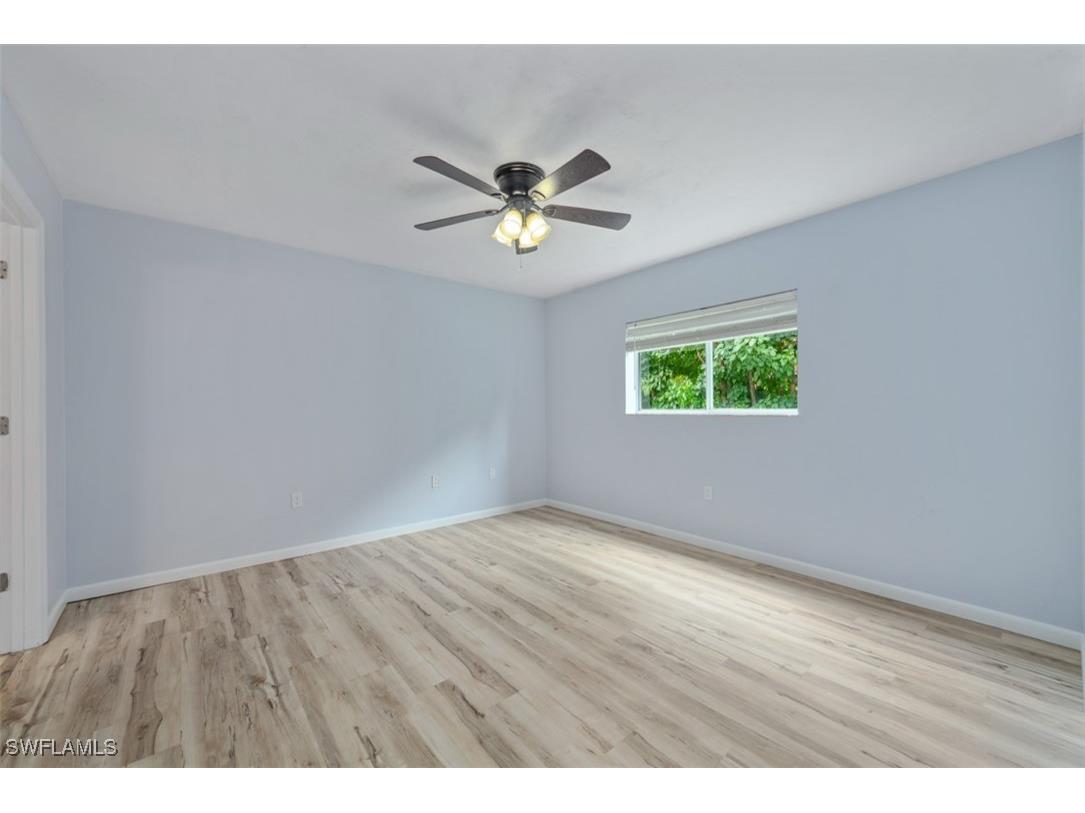 134 Cypress Way E #301 Naples FL 34110 225069655 image4