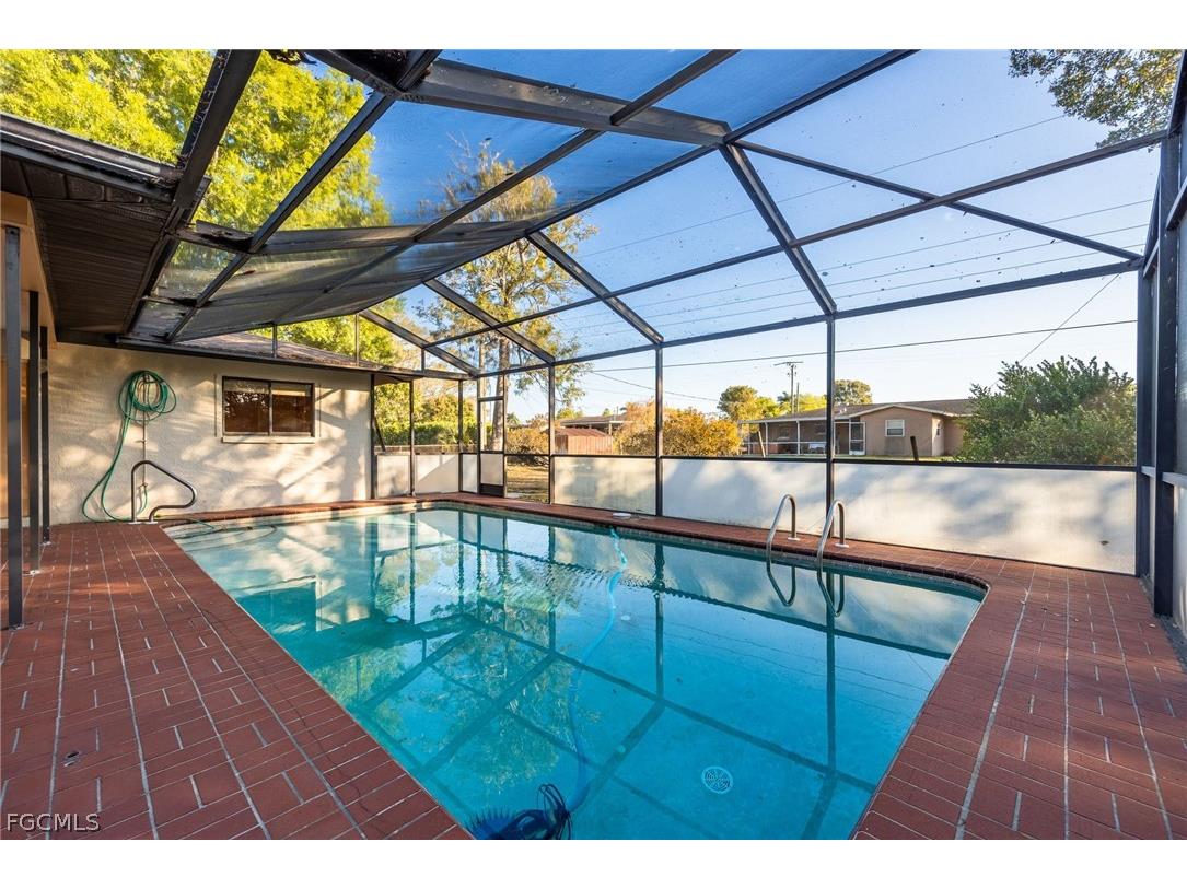 134 Gibson Street Fort Myers FL 33905 2026006725 image3
