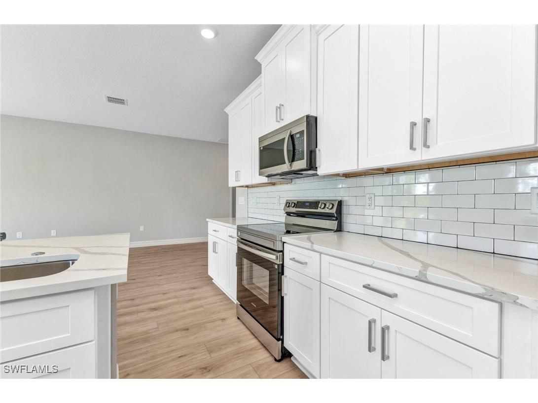 134 Green Oak Rotonda West FL 33947 225082179 image20