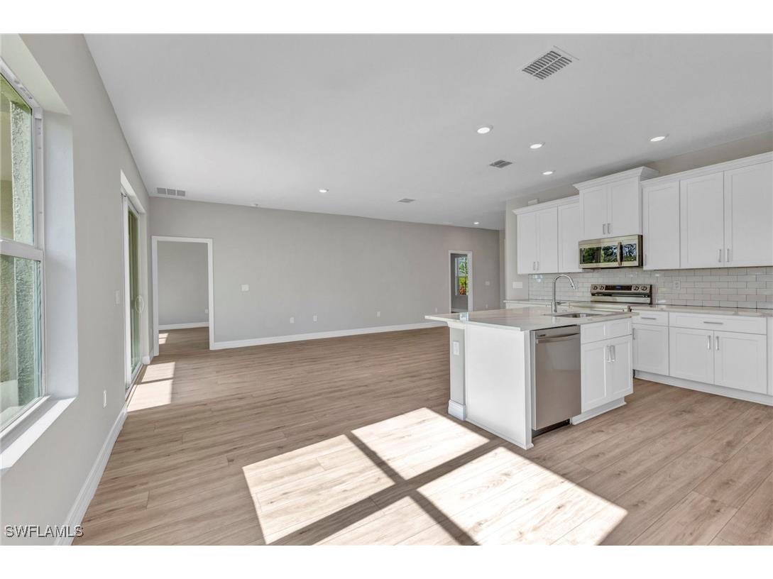 134 Green Oak Rotonda West FL 33947 225082179 image24