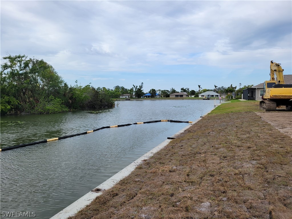 134 NE 23rd Avenue Cape Coral FL 33909 223007161 image1