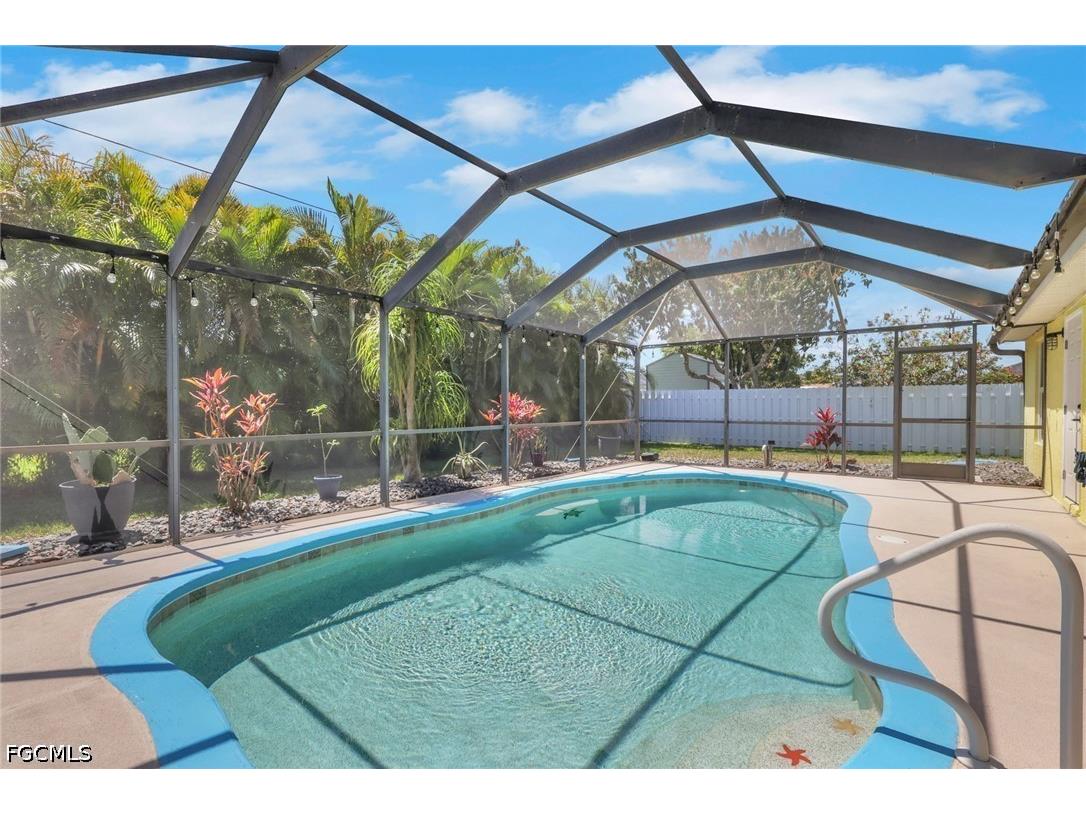 134 SE 18th Street Cape Coral FL 33990 2026014460 image1