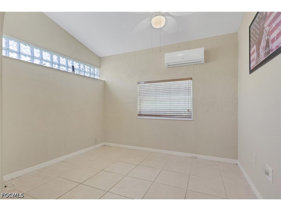 134 SE 18th Street Cape Coral FL 33990 2026014460 image17