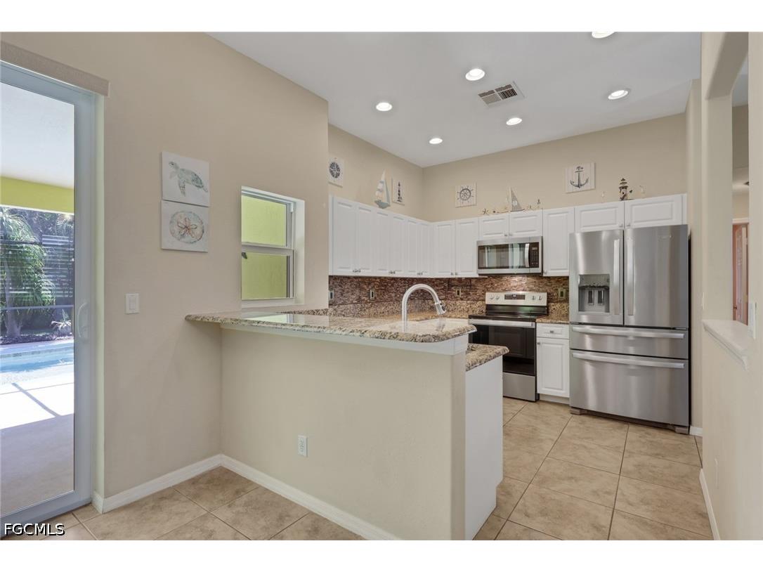 134 SE 18th Street Cape Coral FL 33990 2026014460 image7