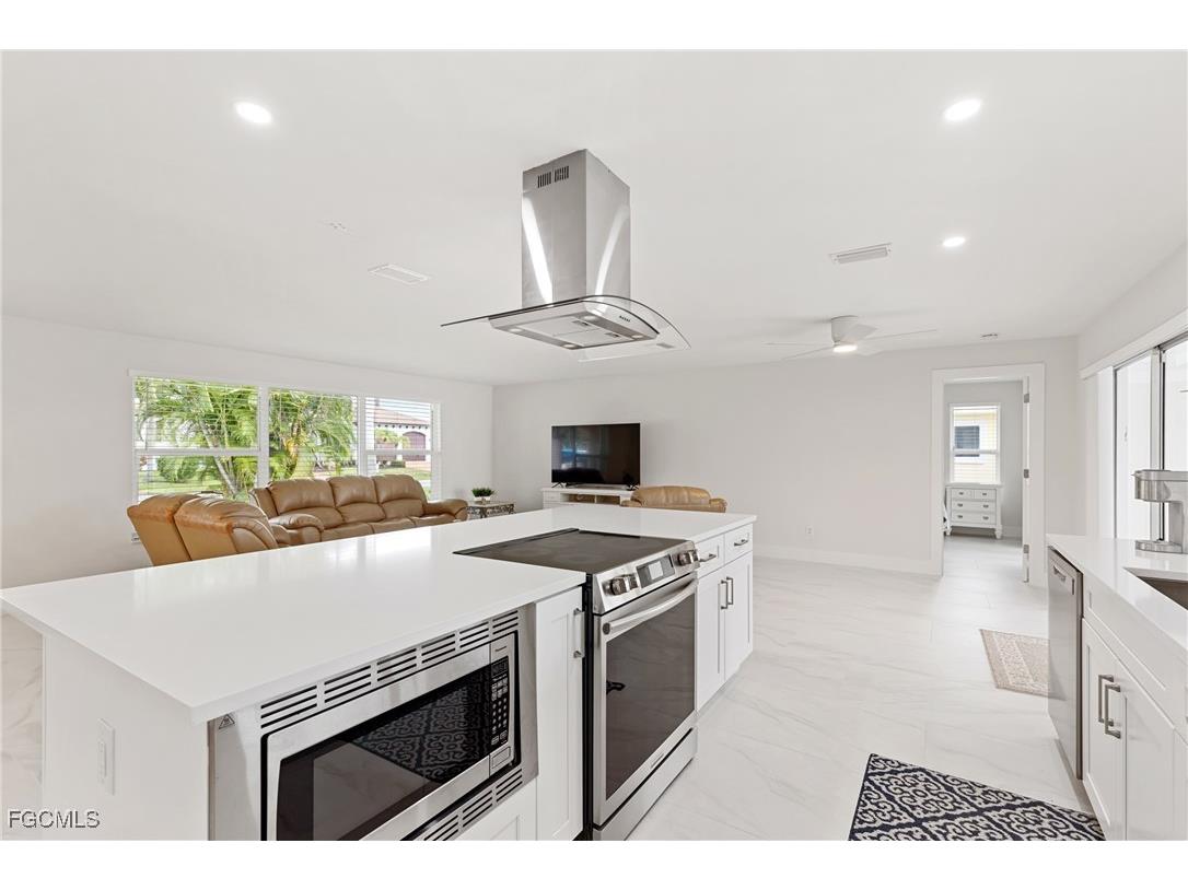 134 SW 57th Terrace Cape Coral FL 33914 2025019306 image10