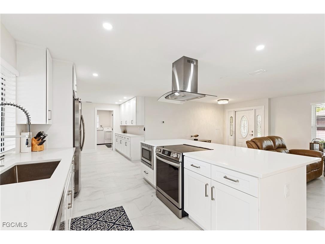 134 SW 57th Terrace Cape Coral FL 33914 2025019306 image9