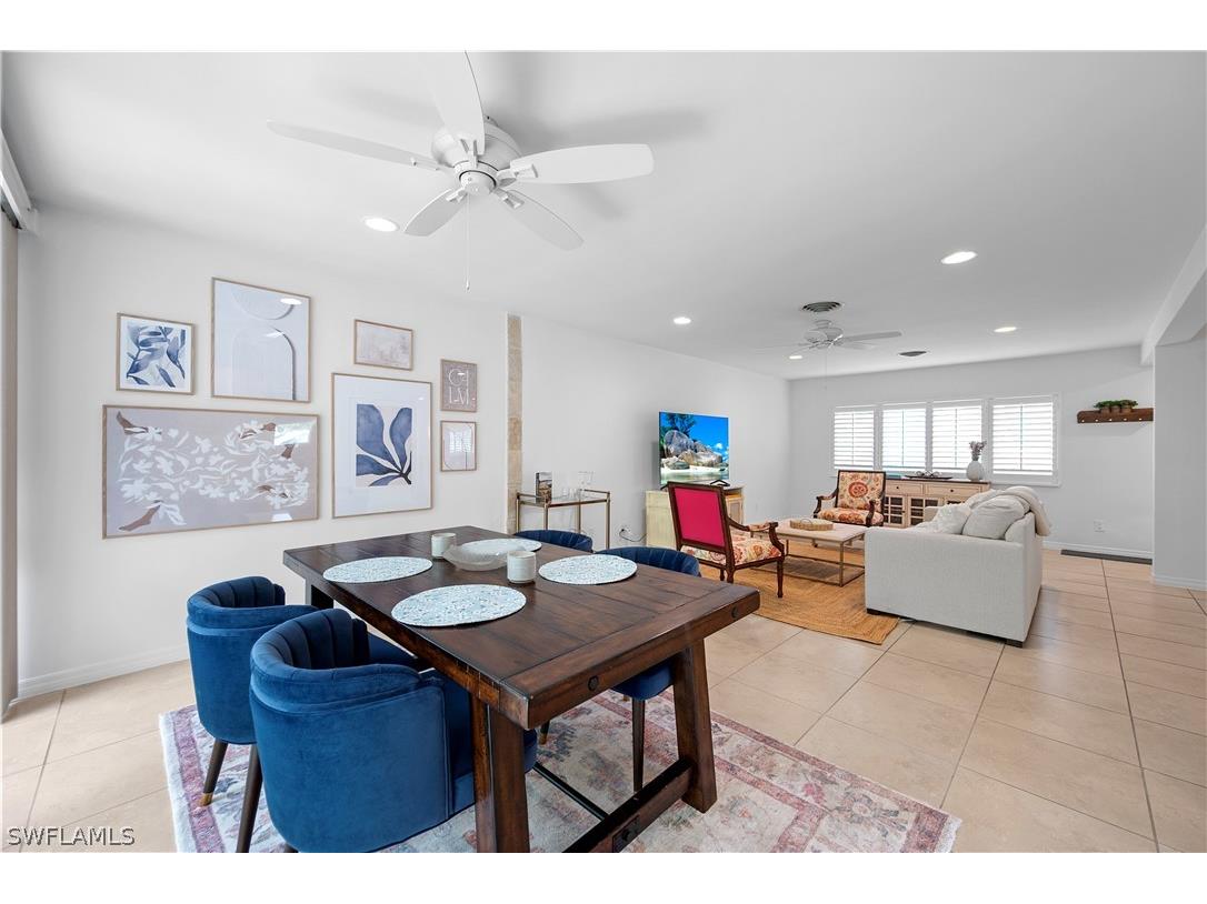 1340 Crayton Road #4 Naples FL 34102 226007033 image1