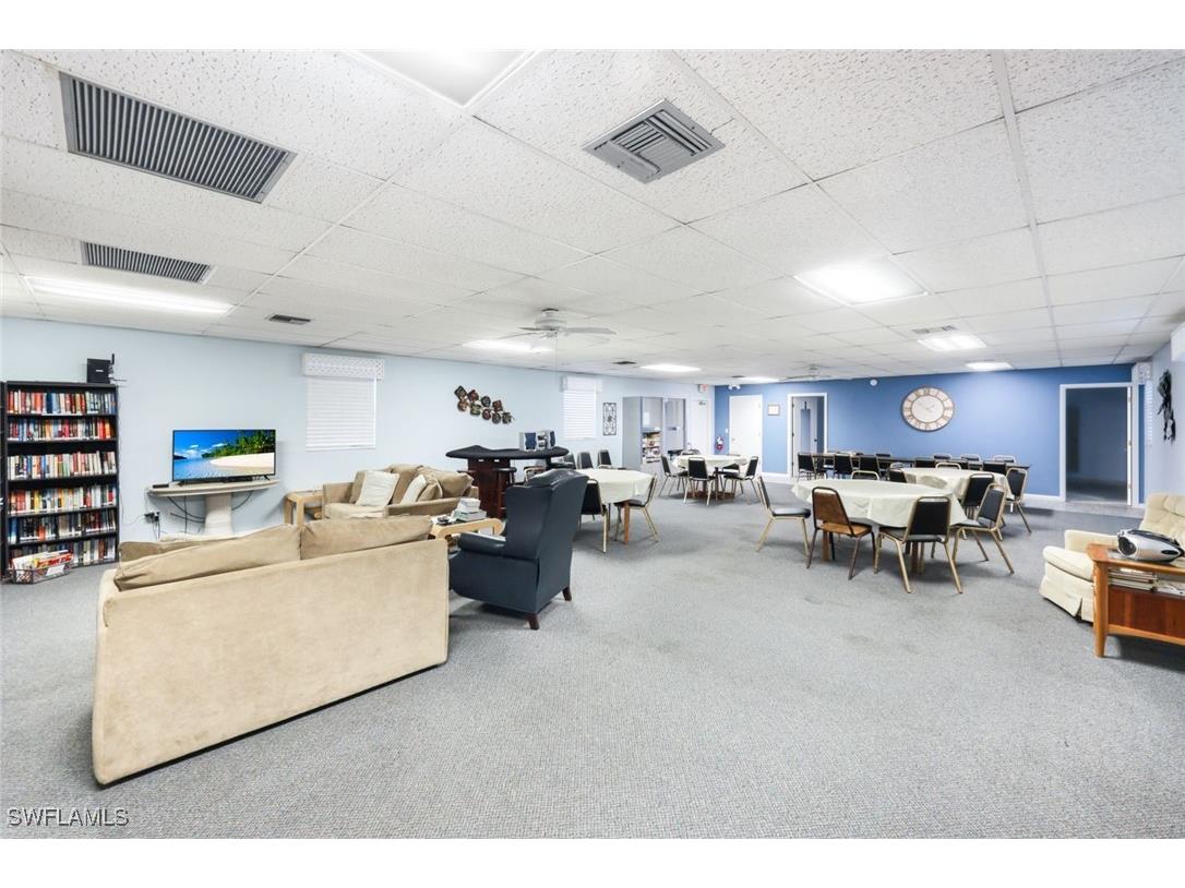 1340 Sandtrap Drive Fort Myers FL 33919 224088154 image27