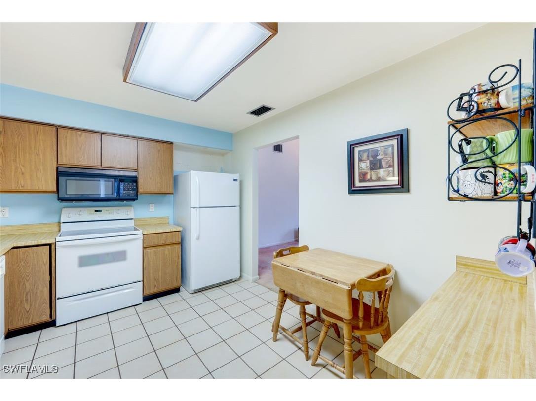 1340 Sandtrap Drive Fort Myers FL 33919 224088154 image9