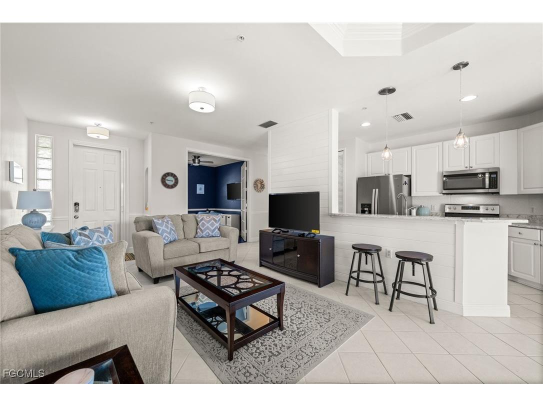 1340 Sweetwater Cove #202 Naples FL 34110 2025019071 image3