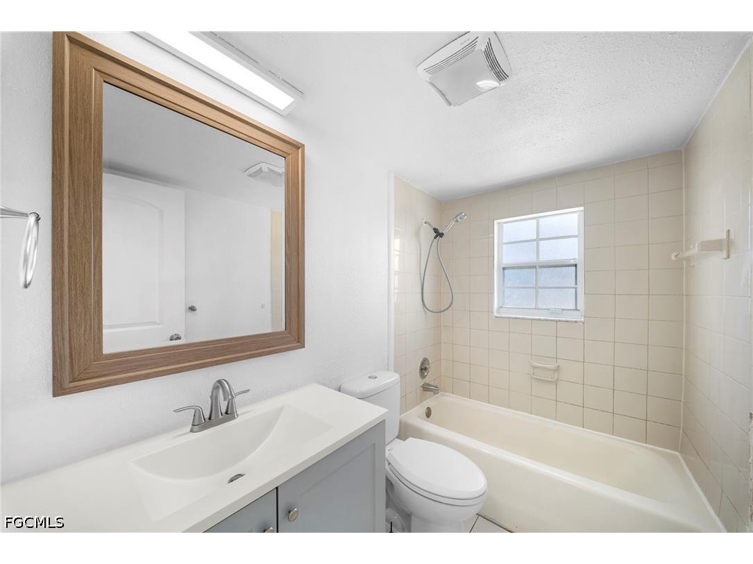 13403 Pine Needle Lane Fort Myers FL 33908 2026018146 image11