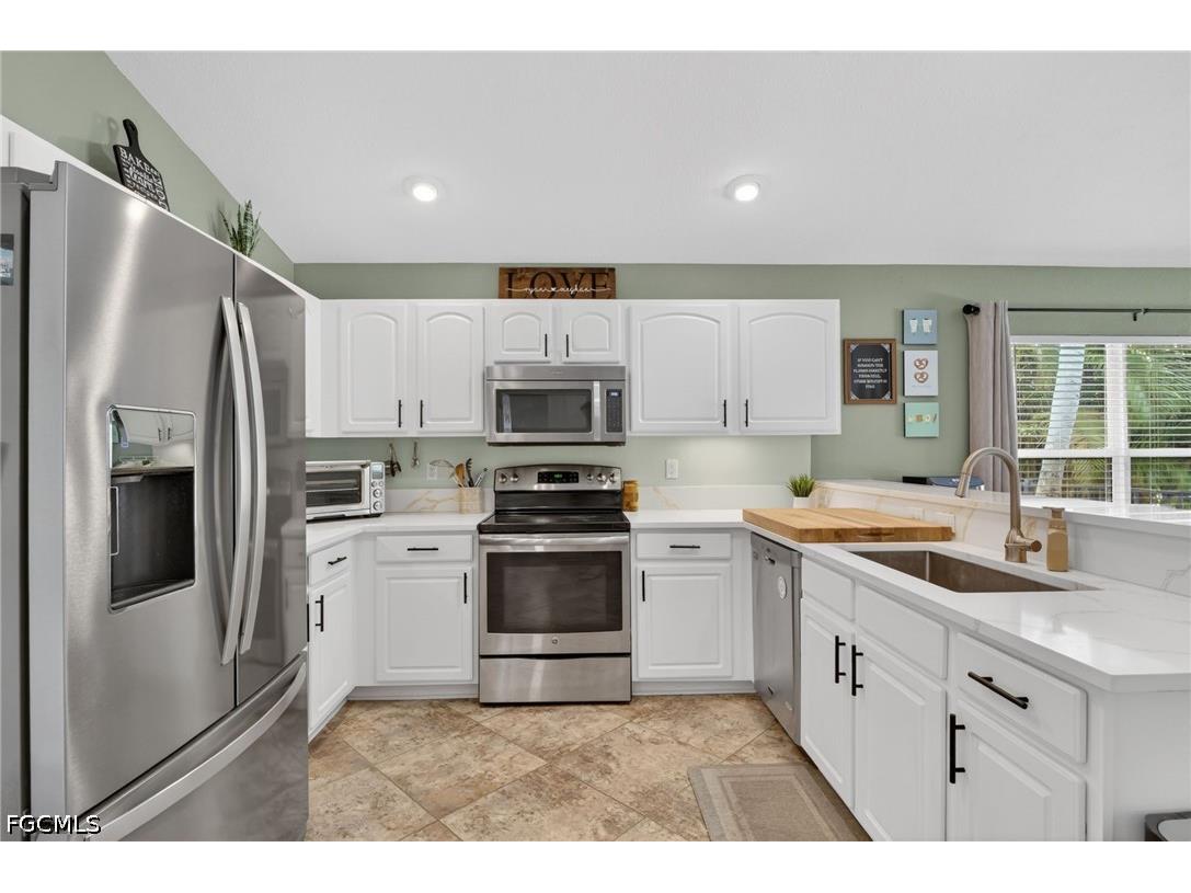 13404 Bristol Park Way Fort Myers FL 33913 2026018435 image21