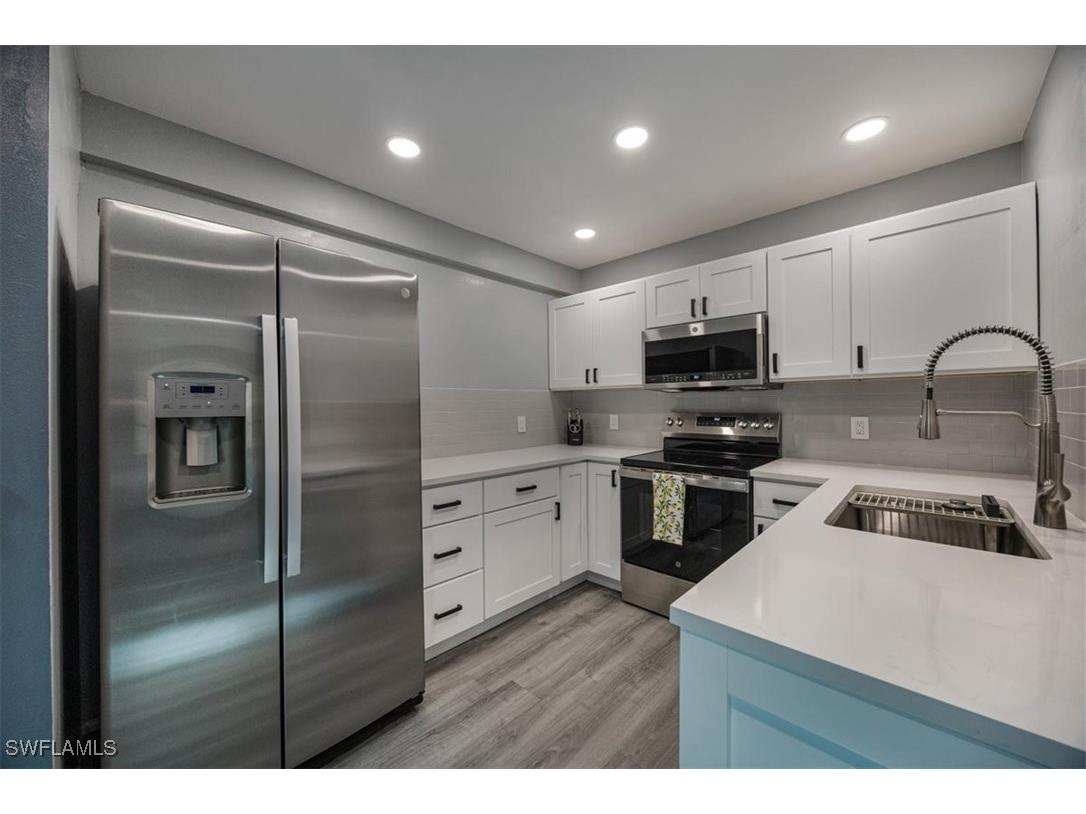 13405 Fox Chapel Court Fort Myers FL 33919 225084311 image1