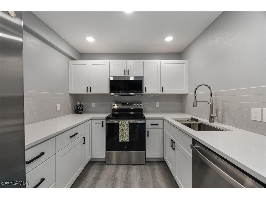 13405 Fox Chapel Court Fort Myers FL 33919 225084311 image9