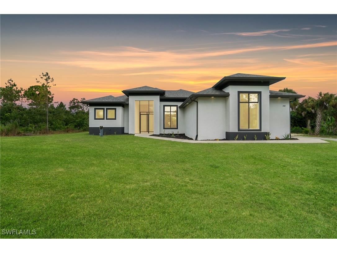 1341 16th Street NE Naples FL 34120 224068535 image1