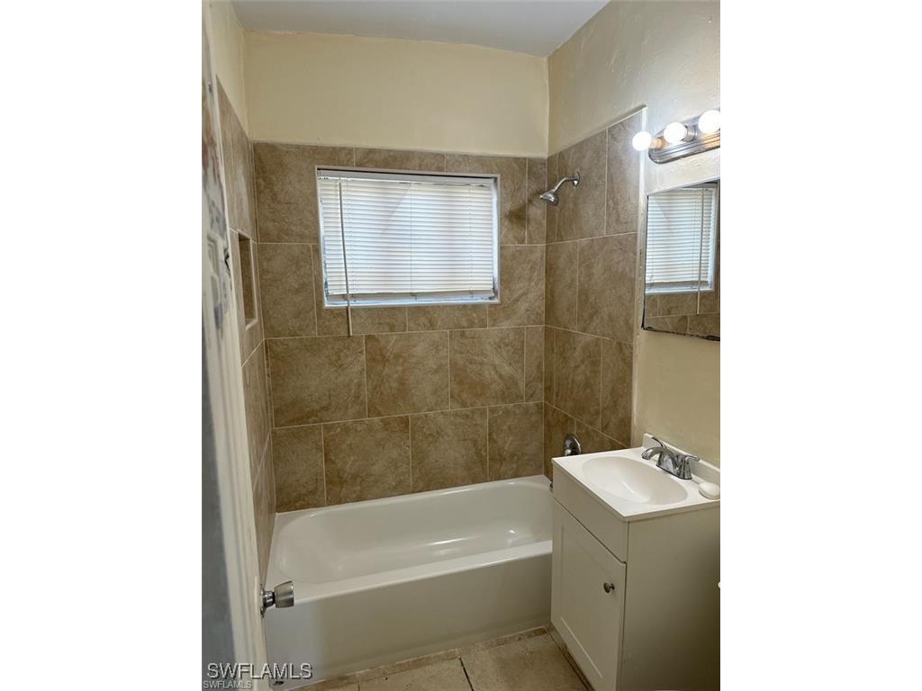 1341 Gardenia Avenue Fort Myers FL 33916 225055496 image2