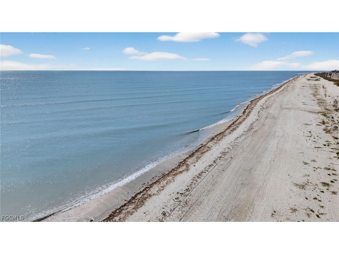 1341 Middle Gulf Drive #1-B Sanibel FL 33957 2026006037 image37