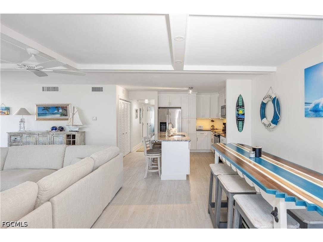 1341 Middle Gulf Drive #1A Sanibel FL 33957 2026015587 image6