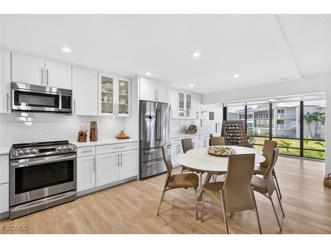 1341 Middle Gulf Drive #2-A Sanibel FL 33957 2025022185 image10