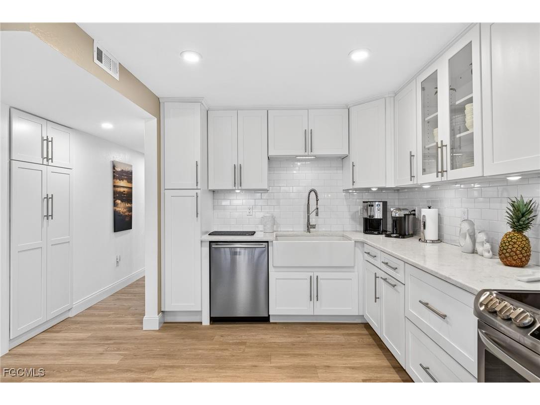 1341 Middle Gulf Drive #2-A Sanibel FL 33957 2025022185 image17