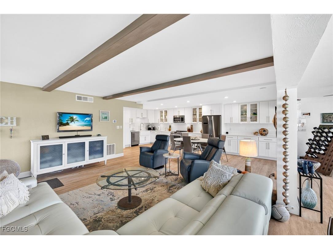 1341 Middle Gulf Drive #2-A Sanibel FL 33957 2025022185 image4