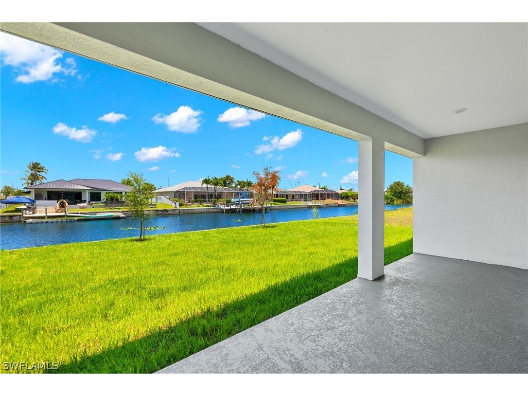 1341 NE 2nd Street Cape Coral FL 33909 224047476 image1