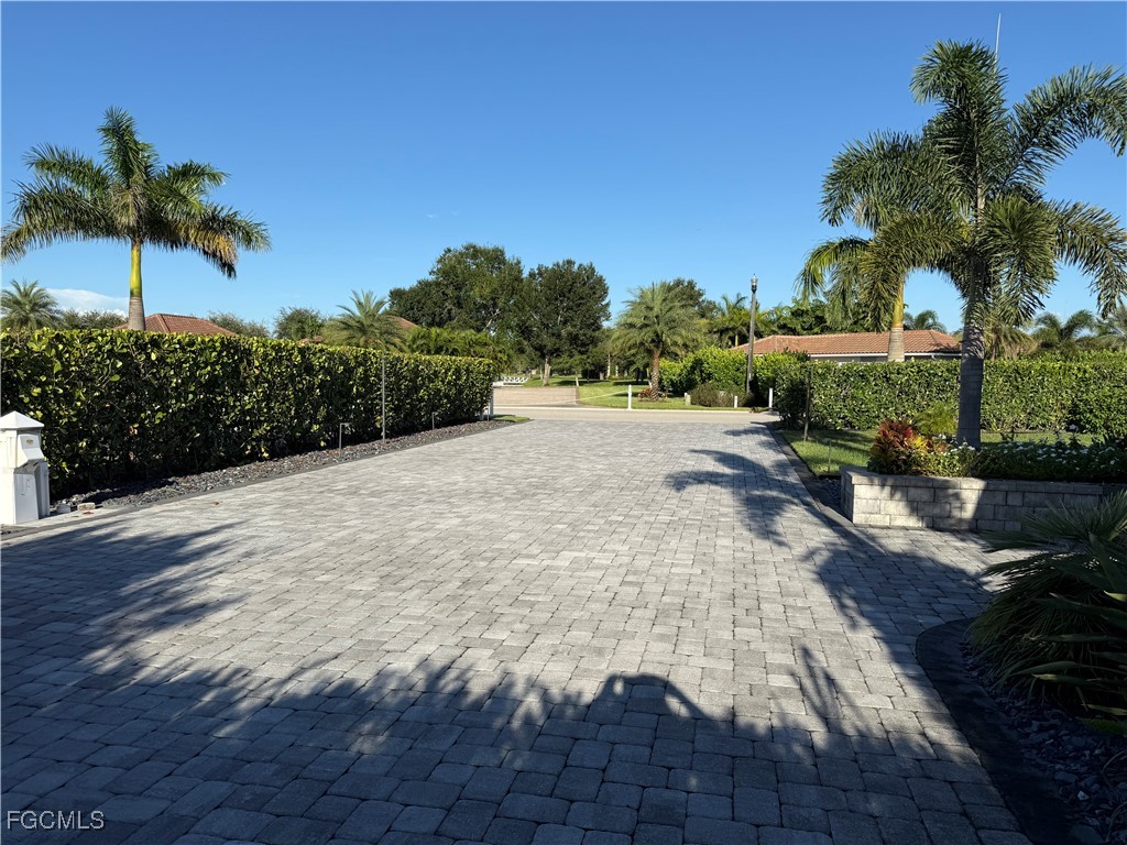 13410 Golden Palms Circle Fort Myers FL 33913 2025010481 image10