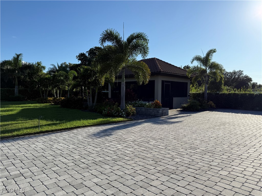 13410 Golden Palms Circle Fort Myers FL 33913 2025010481 image2