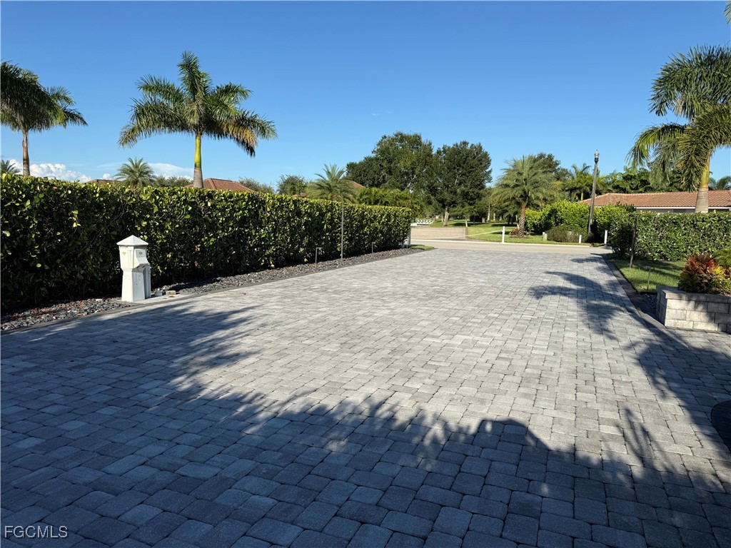 13410 Golden Palms Circle Fort Myers FL 33913 2025010481 image9