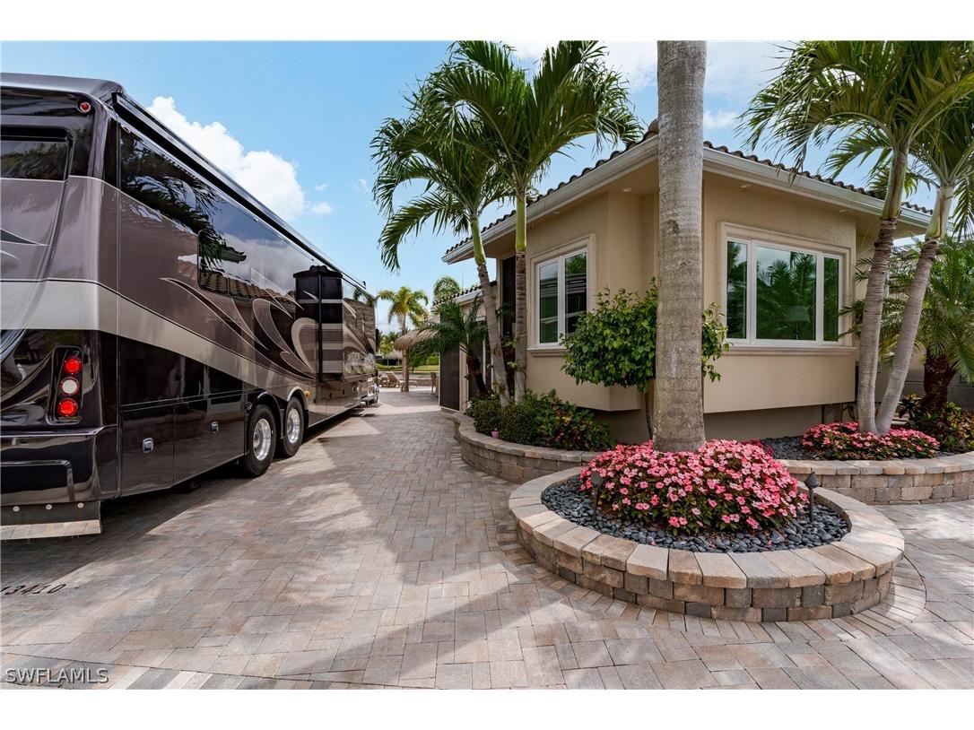 13410 Snook Circle Naples FL 34114 226010677 image37