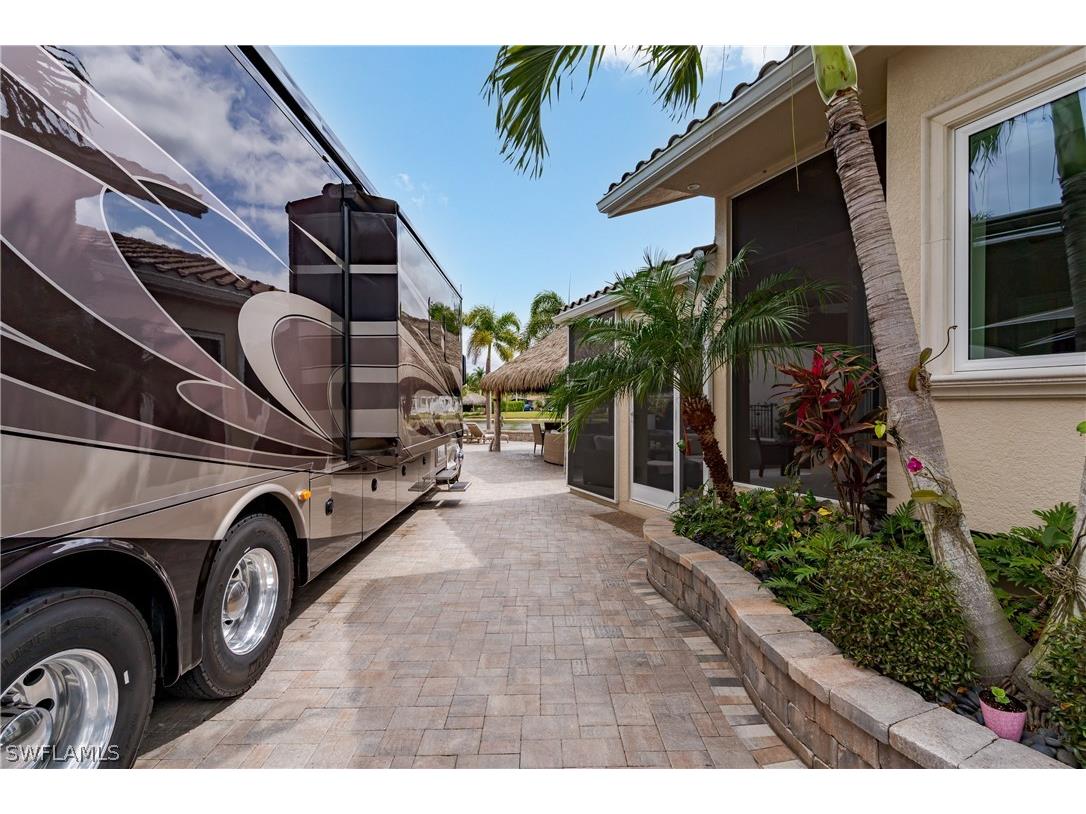 13410 Snook Circle Naples FL 34114 226010677 image38