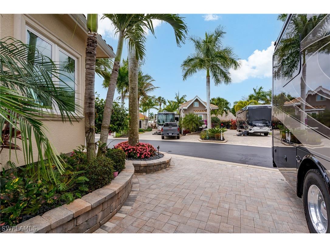 13410 Snook Circle Naples FL 34114 226010677 image41