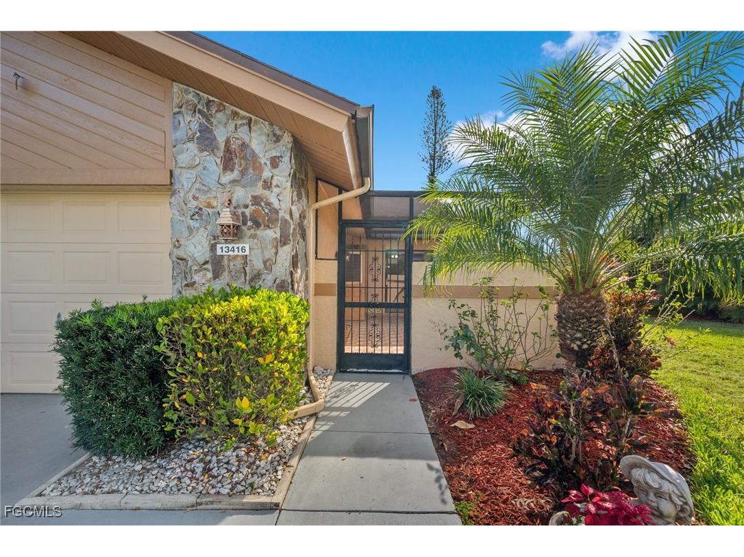 13416 Onion Creek Court Fort Myers FL 33912 2025011093 image1