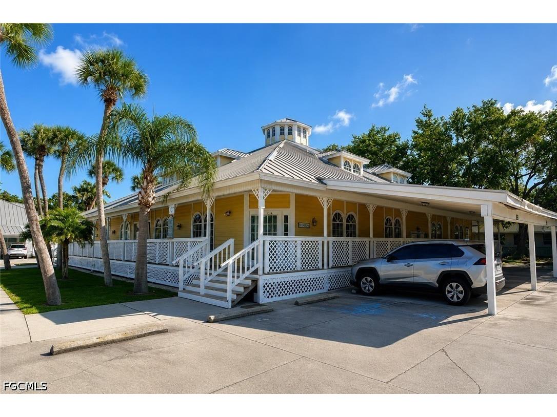 1342 Colonial Boulevard #C24 Fort Myers FL 33907 2026021208 image1