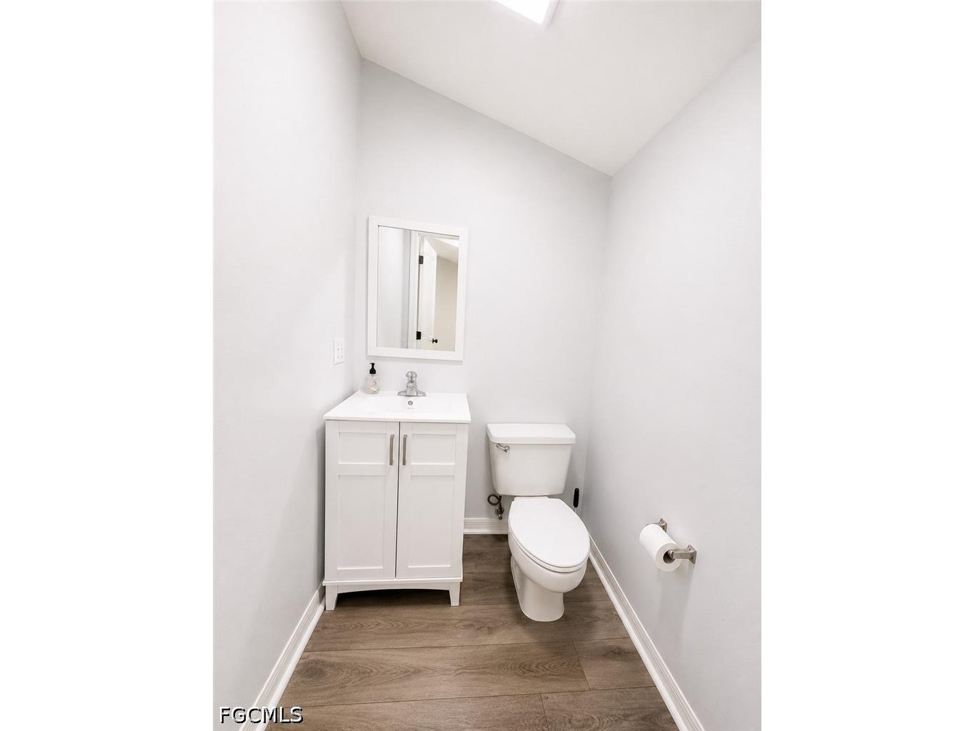1342 Colonial Boulevard #C24 Fort Myers FL 33907 2026021208 image3