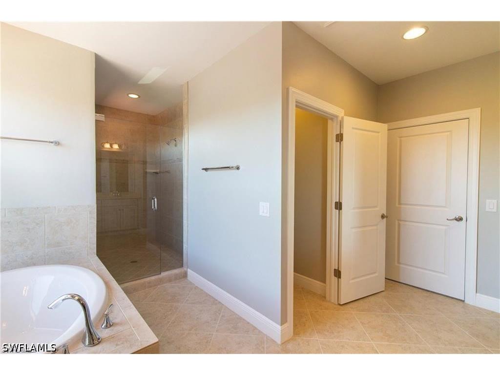 1342 Kendari Terrace Naples FL 34113 226021241 image23