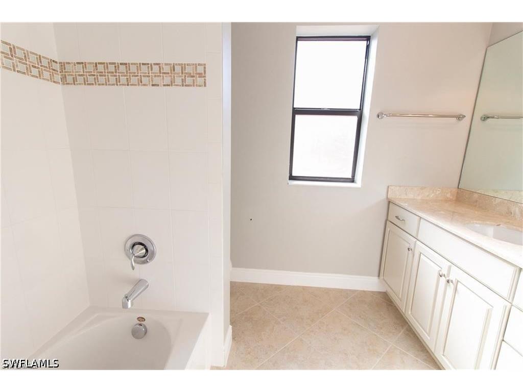 1342 Kendari Terrace Naples FL 34113 226021241 image24